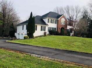 2 Steward Court, Millstone, NJ 08510