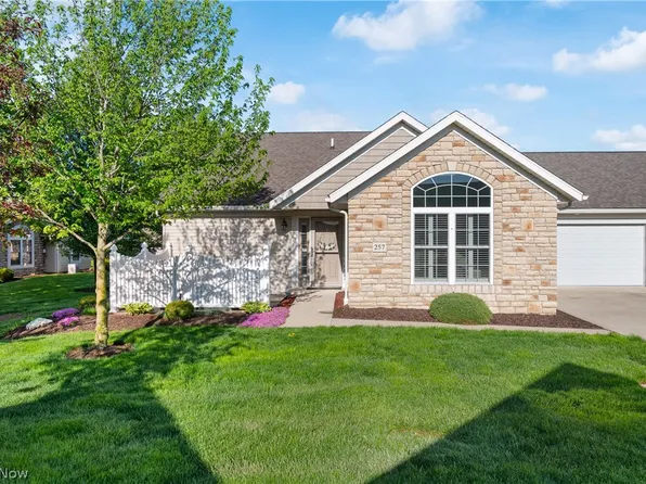 257 Woodbury Cir, Dalton, OH 44618