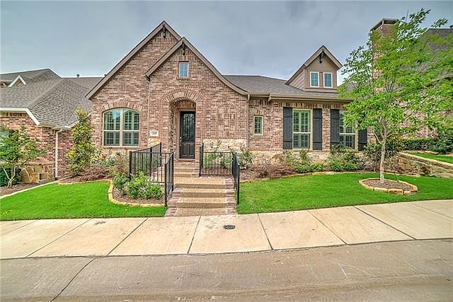 1st image of 2608 Lady Viviane Ln