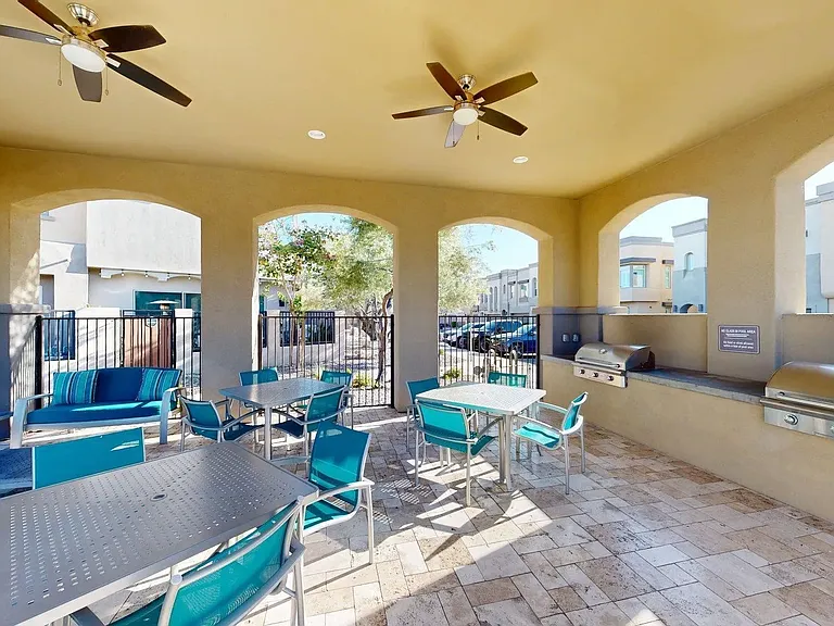 7476 E Via De Luna Dr — Photo 13