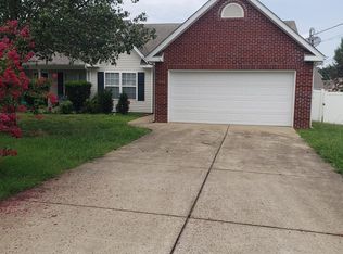 1040 Stonemark Trl #1, La Vergne, TN 37086