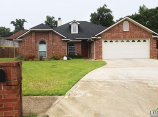 3204 Oakleigh St, Longview, TX 75605