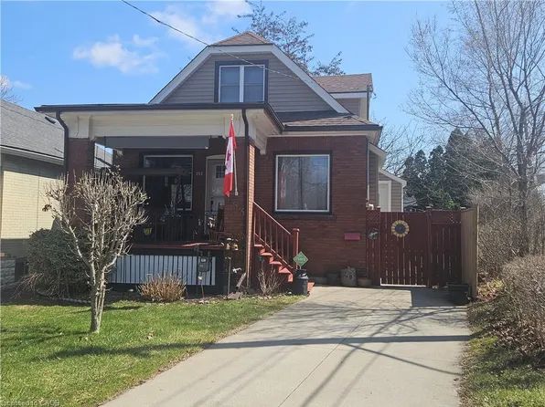 253 Grosvenor Ave S, Hamilton, ON L8M 3L8