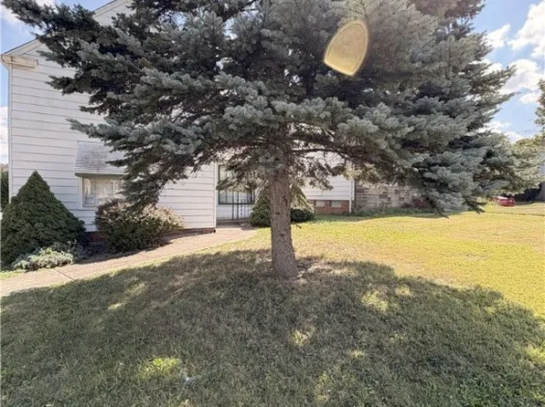 5139 E 114th St, Garfield Heights, OH 44125