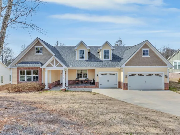 104 Pinelands Pl, Travelers Rest, SC 29690