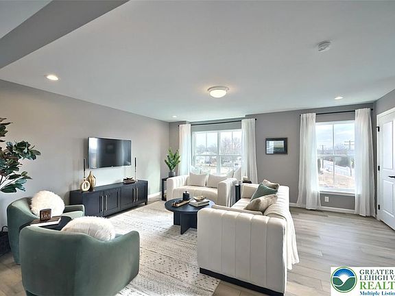 2nd image of 748 Fawn Way Lot 18