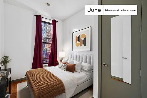 310 Tompkins Ave #D Photo 1