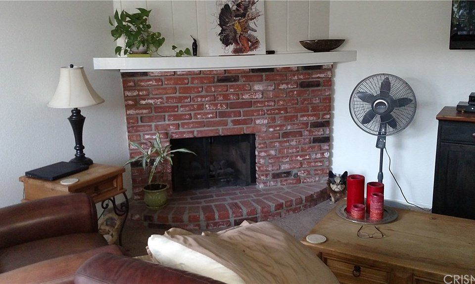 2nd image of 7305 Balboa Blvd #4