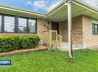 5203 E Wonder Lake Rd, Wonder Lake, IL 60097