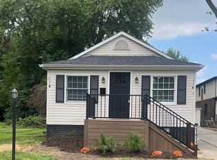 21911 E Ten Mile Rd, Saint Clair Shores, MI