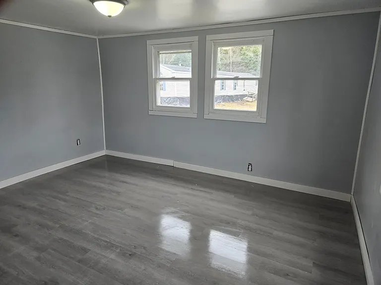 435 Parsons Rd #8 — Photo 3