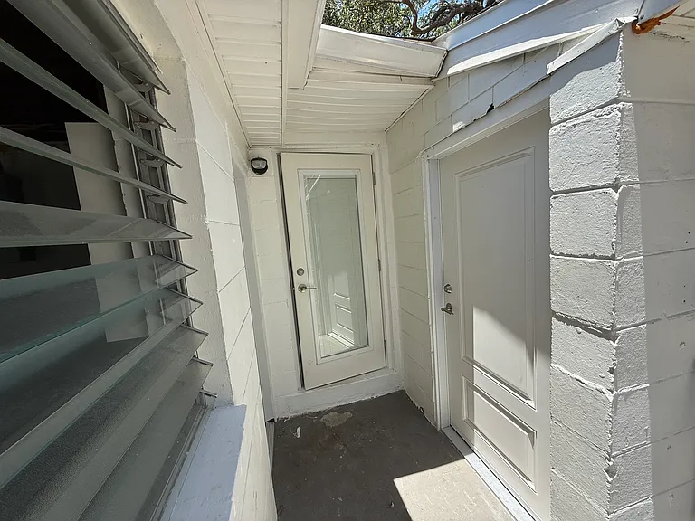 4034 S West Shore Blvd — Photo 22
