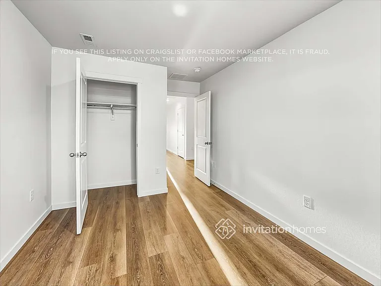 279 S Uriah St — Photo 15