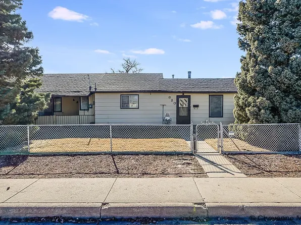 820 Seymour Ave, Cheyenne, WY 82007