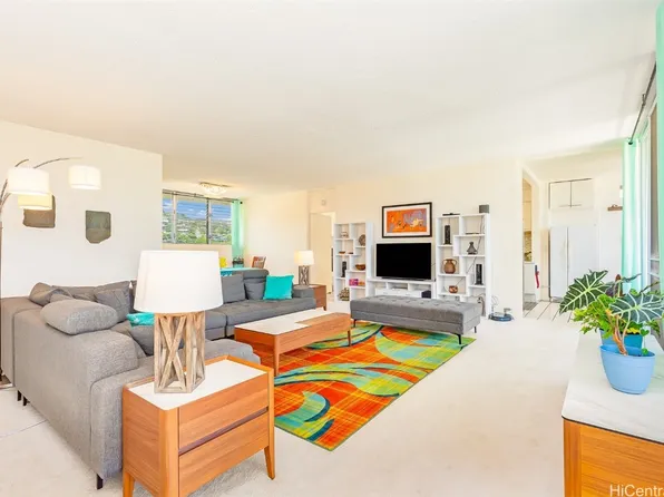 1722 Makiki St APT 702, Honolulu, HI 96822