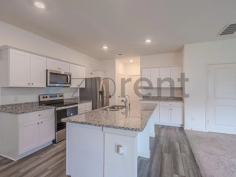 10007 Yellow Bell Dr — Photo 11