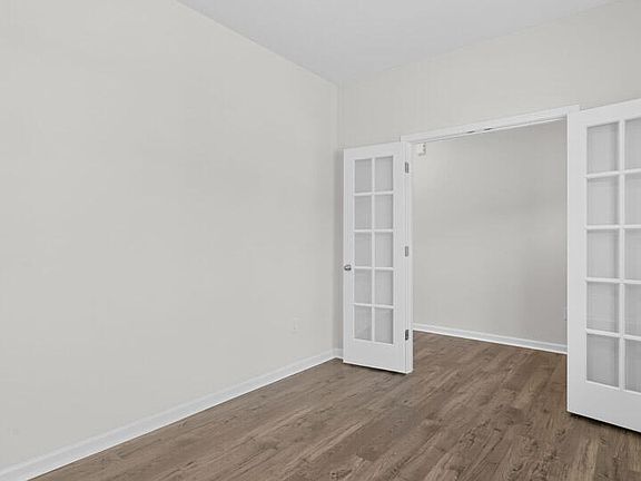 3rd image of 747 Lazy Elm Lane