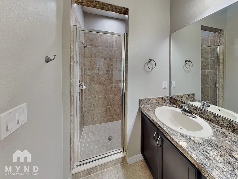 7951 Harbor Bridge Blvd — Photo 10