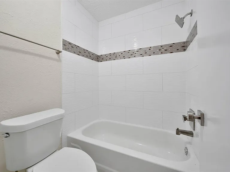 10904 Birch Dr — Photo 27