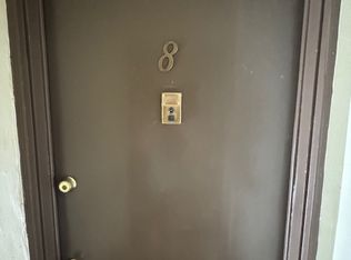 2831 Montrose Ave #8, La Crescenta, CA 91214