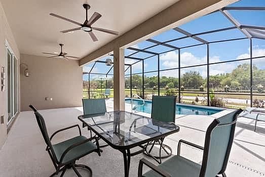 5th image of 1108 SAWGRASS DRIVE