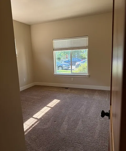4213 Brenden St — Photo 18