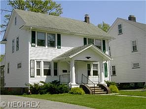 2nd image of 1499 Saint Charles Ave