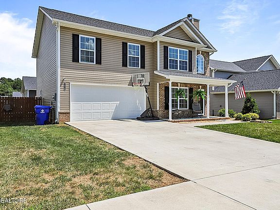 3rd image of 7410 Rose Water Ln