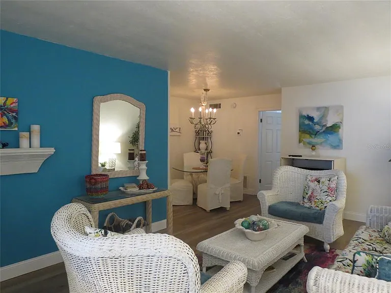 615 S Palm Ave #4 — Photo 6