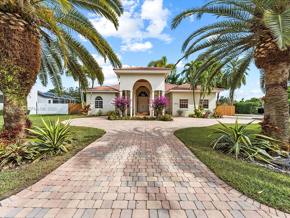 24225 SW 198th Ave