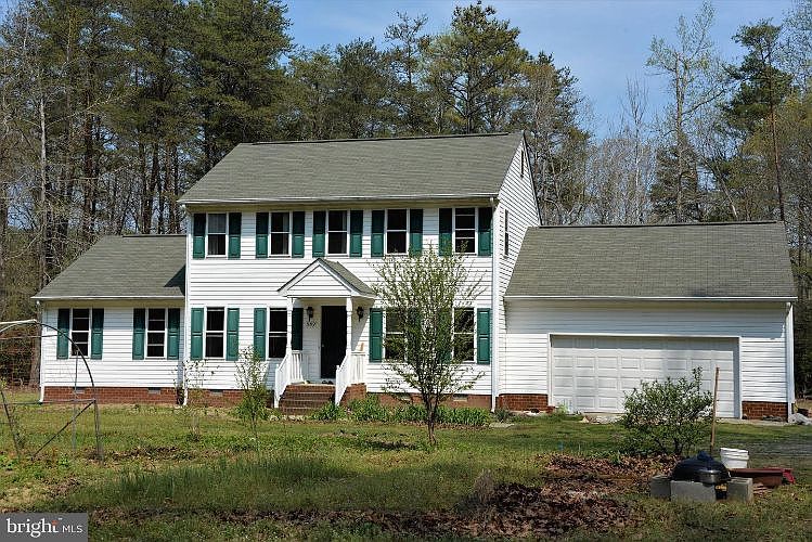 1st image of 559 Lake Dr