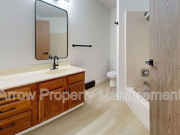5th image of 205 E Arbor Ave #211G