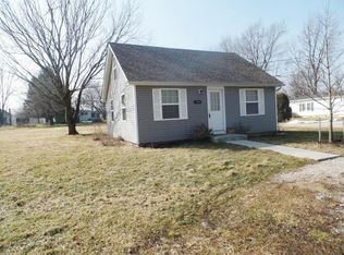 106 Railroad St SW, Pataskala, OH 43062