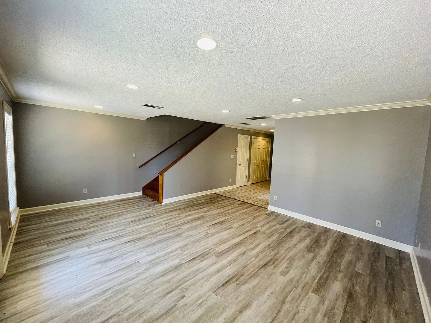 3BR/3BA For Rent — Photo 2