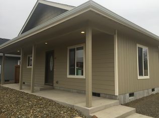 39 Almond Way, Creswell, OR 97426