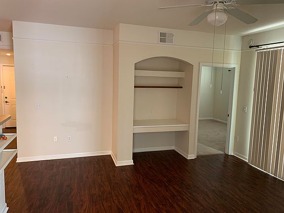 3rd image of 2801 Chancellorsville Dr APT 218