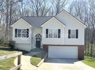 95 Bachelor Rd, Covington, GA 30016