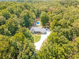 1340 Puckett Hollow Rd, Centerville, TN 37033