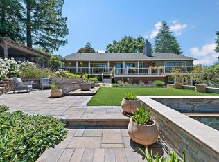 2 Lassen Ct, Menlo Park, CA 94025