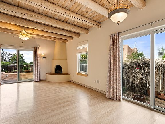 5th image of 3218 Nizhoni Dr