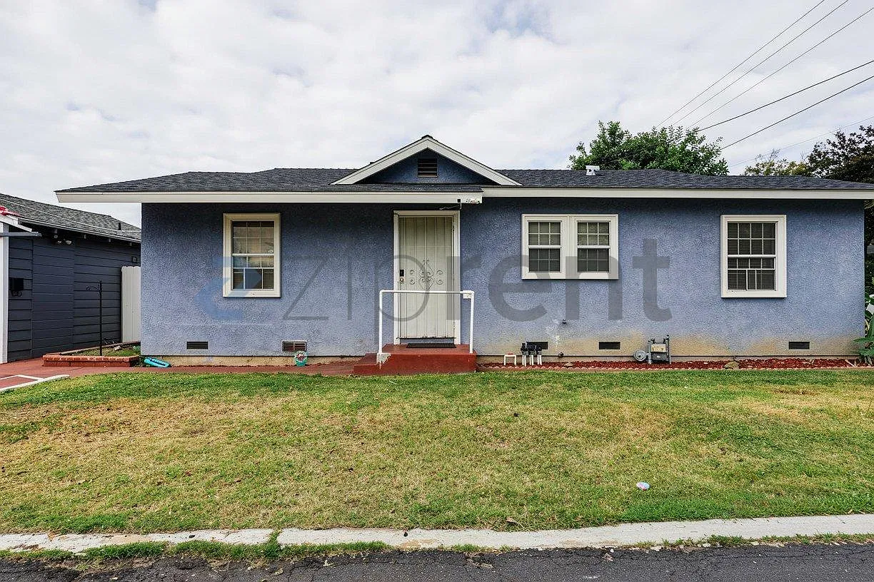 1 bed, 750 sqft, $2,100 — Photo 2