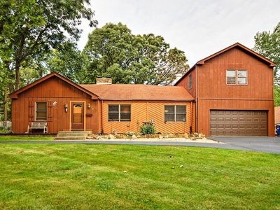 230 N Eastern Ave, Bartlett, IL, 60103