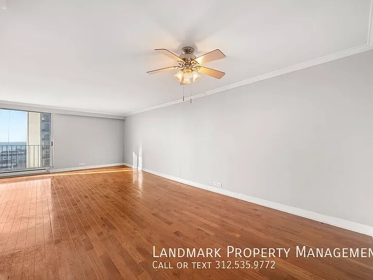 6033 N Sheridan Rd #35D — Photo 10