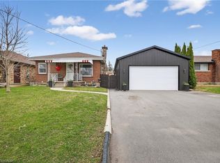 73 Avondale St, Brantford, ON