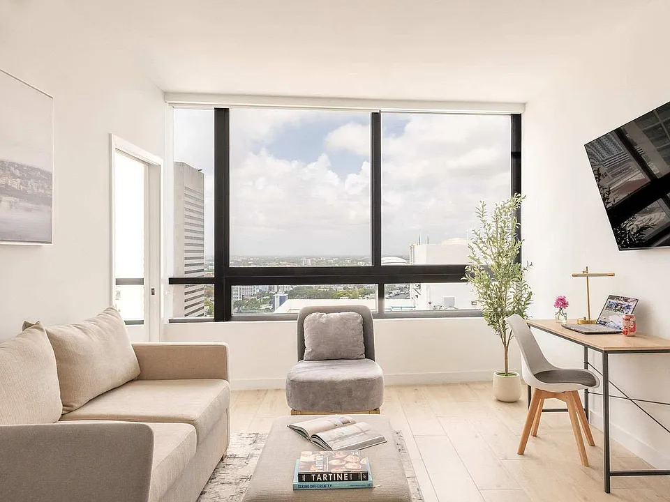 225 N Miami Ave #34-ID1625716P