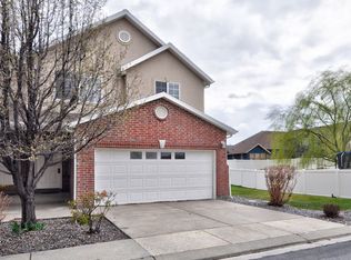3895 W Sage Meadow Dr, South Jordan, UT 84009