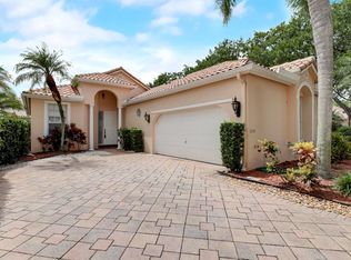 5226 Brookview Dr, Boynton Beach, FL 33437
