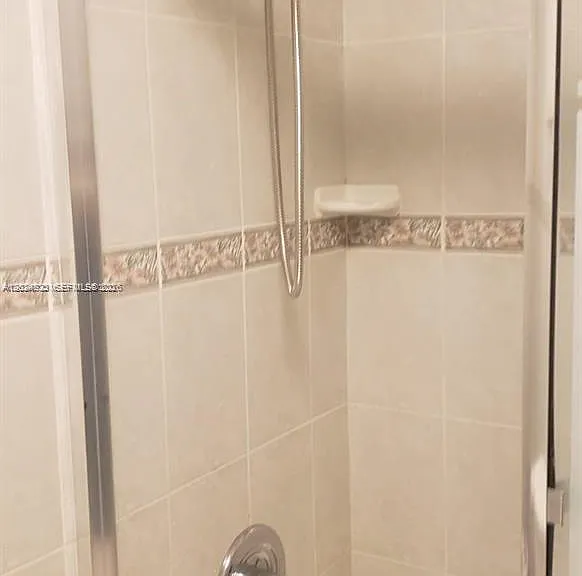 3725 S Ocean Dr #1208 — Photo 2