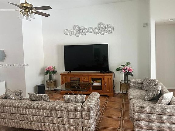 3rd image of 713 5TH AVENUE
