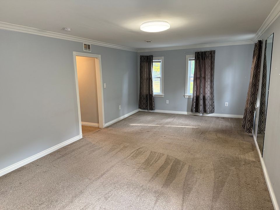 290 Shamrock Hl, photo 18